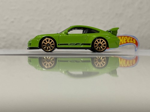 Hot wheels porsche 911 gt3 - hot,