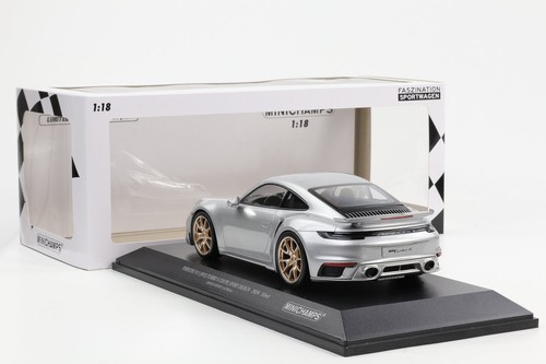 Minichamps porsche 911 - 1:18,