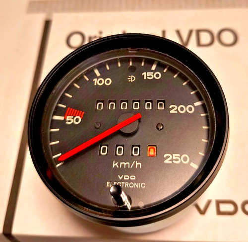Porsche 911 modell - tacho, 2.7